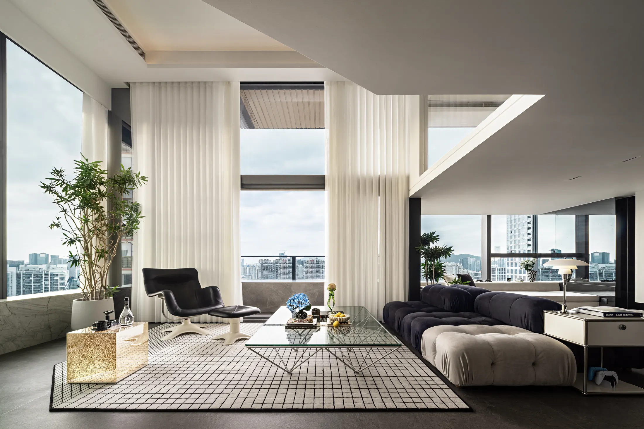 Window Apartment 2